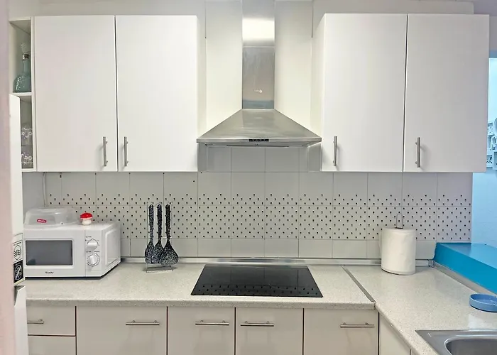 Mar 3000 Apartment *